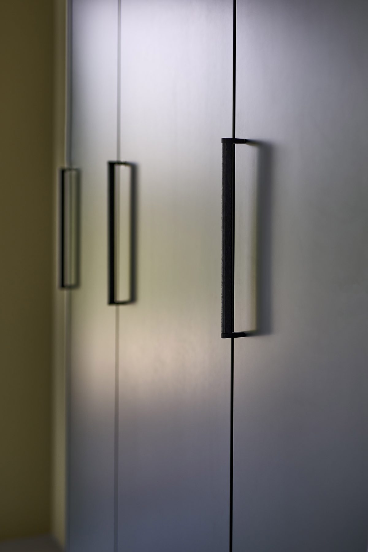 Crossing_102990320-992—99_05