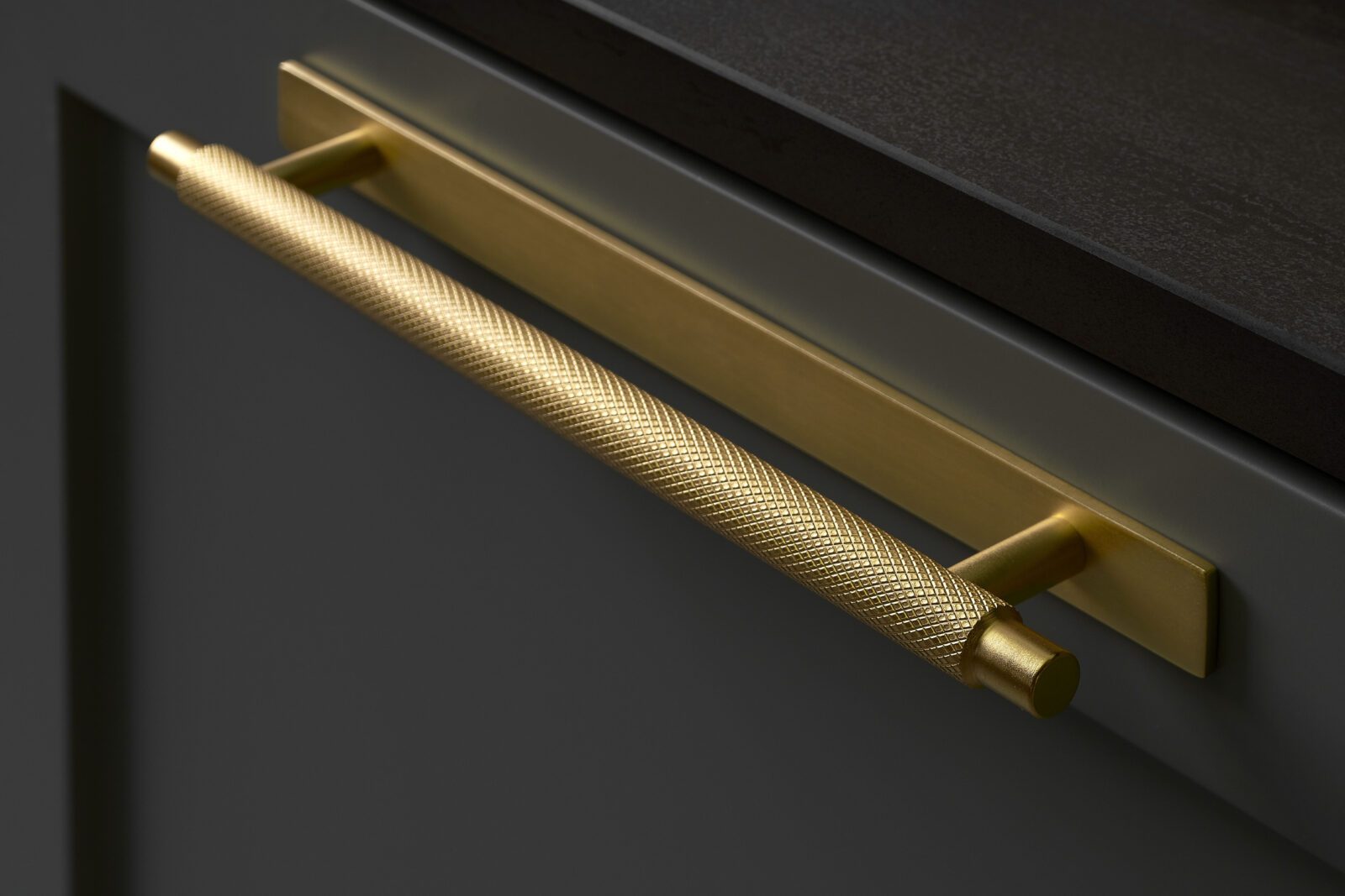 Manor back_549020192-34_04