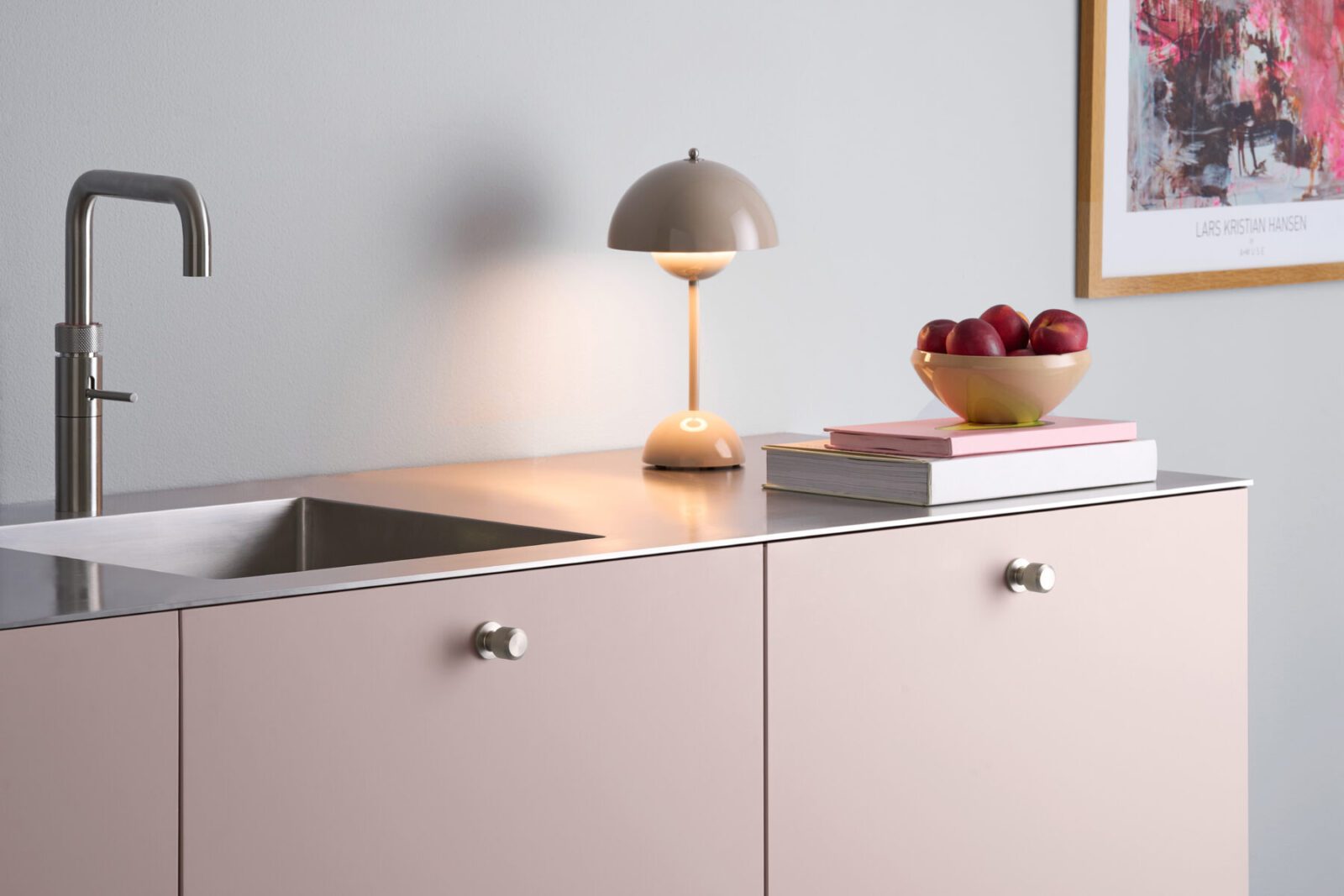 Manor Round_549220025-66_02