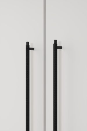 Manor Long Matt Black