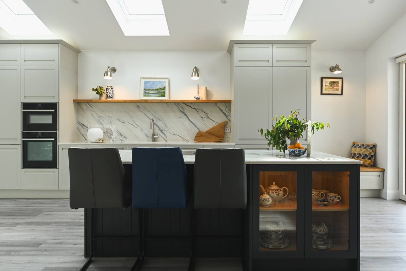 Handless Shaker Style Kitchen