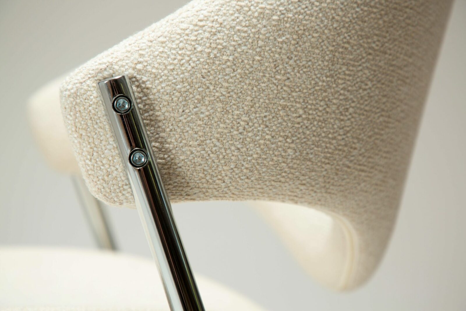 zone-chair-simply-beige-boucle-w-chrome-legs_100107420-06-detail2