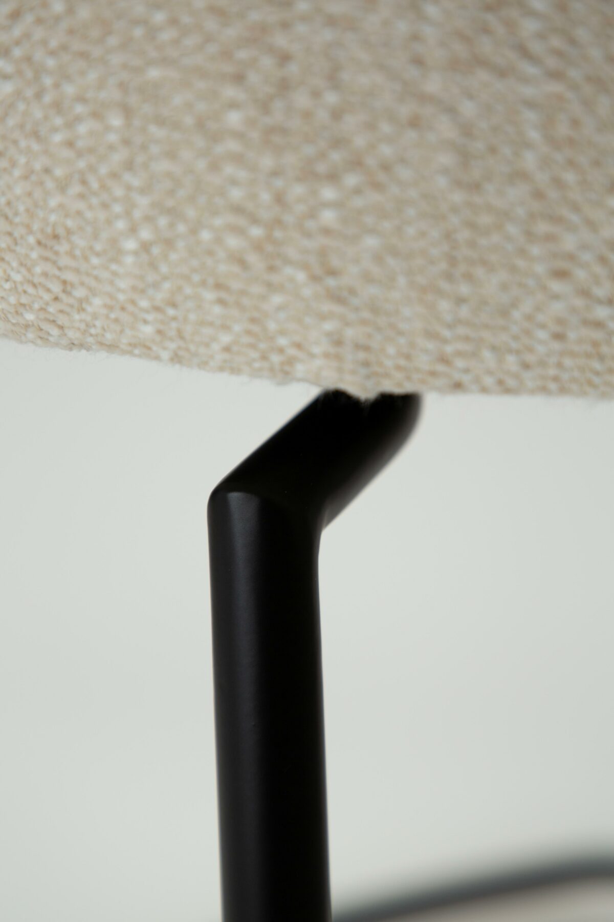 glam-counter-swivel-simply-beige-boucle-w-black-swivel-legs_300308305-06-detail2