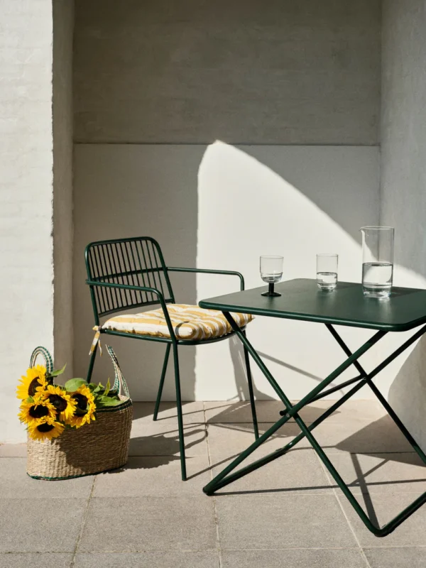 Eden Small Table - Green for Compact Outdoor Spaces - Dunvara Kitchen ...