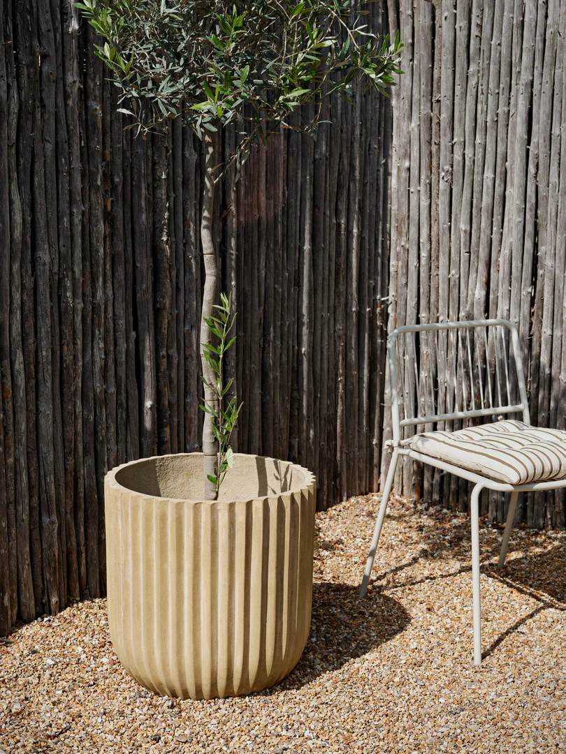 Eden outdoor grey chair