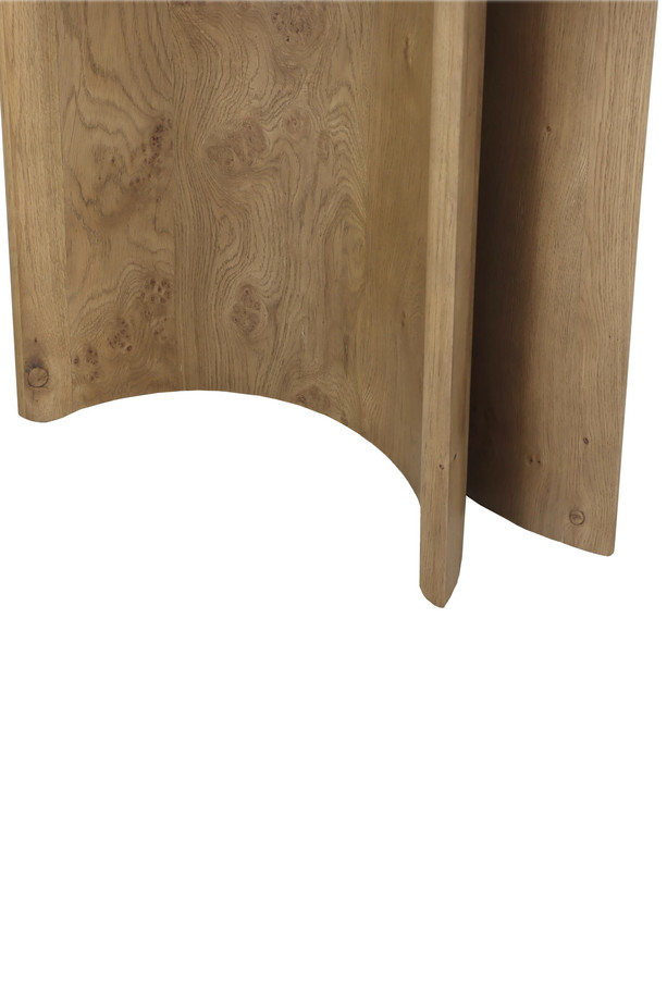 egio-natural-oak-round-dining-table-base Egio natural oak round dining table with a warm oak finish, round tabletop, sculptural panel base, and visible wood grain on a white background.