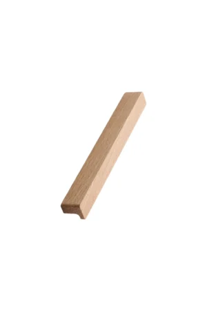 Elan FSC® 100% oak cabinet handle with a clear lacquered finish for kitchen cabinets, drawers, and bespoke furniture.