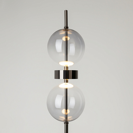 double-moon-floor-lamp-black-head Double Moon black floor lamp with sculptural glass shade and contemporary metal frame.