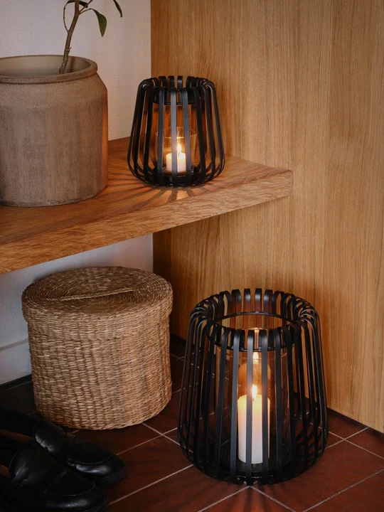 otis-hurricane-candle-holder-black-metal-glass-lifestyle Otis Hurricane Candle Holder in black metal and glass, 24.5 x 26.5 cm